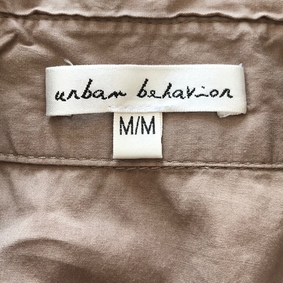 🐥4/$30🐥Light weight short sleeves shirt - Picture 5 of 5